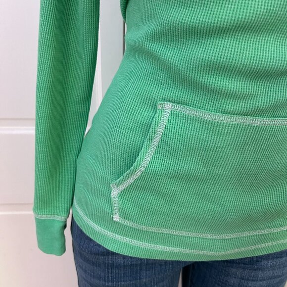 Green Long Sleeve Women's Top - Picture 2 of 5